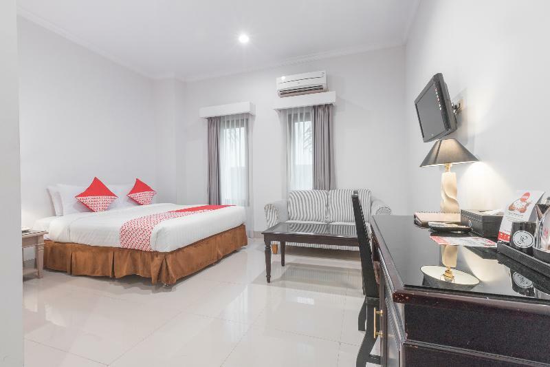 534 Sriwijaya Hotel Jakarta Bagian luar foto