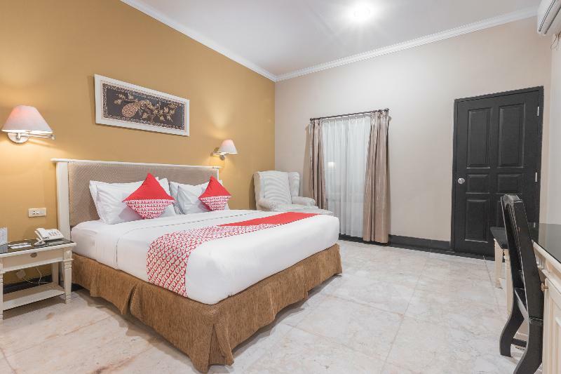 534 Sriwijaya Hotel Jakarta Bagian luar foto