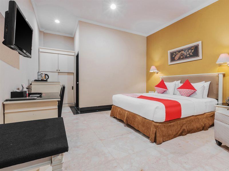 534 Sriwijaya Hotel Jakarta Bagian luar foto